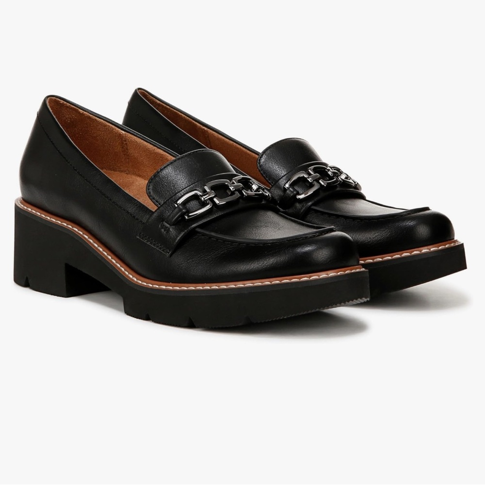 Naturalizer Black Faux Leather Lug Sole Loafer